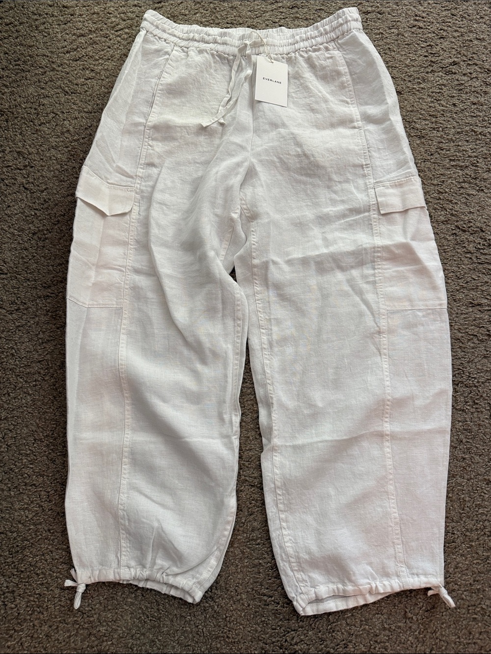 Everlane Lightweight White Cargo Linen Joggers